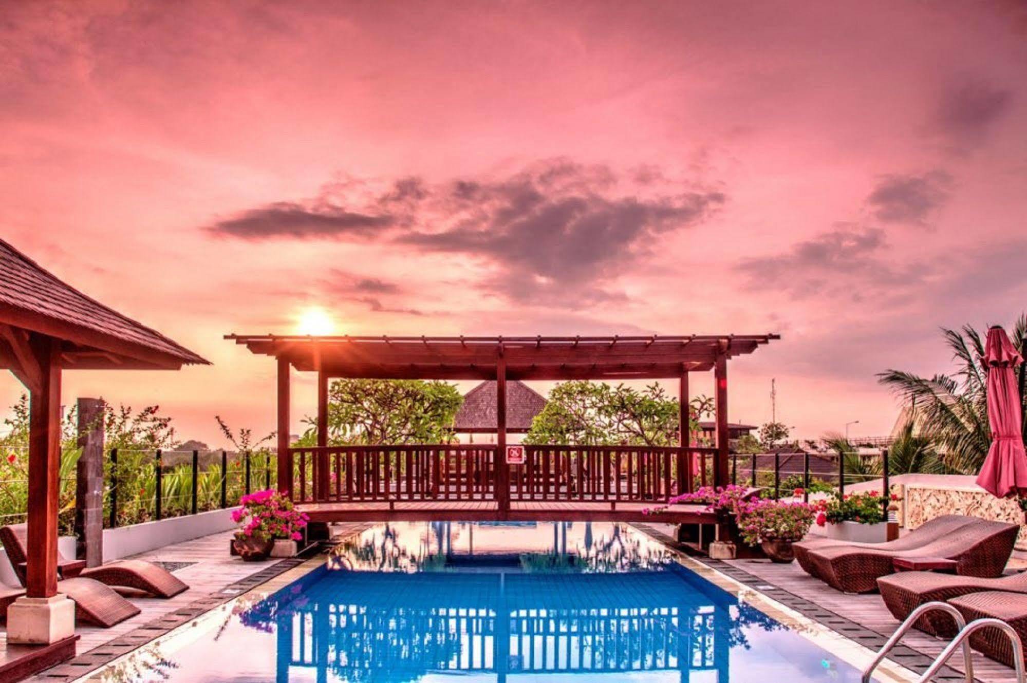 Singkenken Boutique Hotel Seminyak  Exterior photo